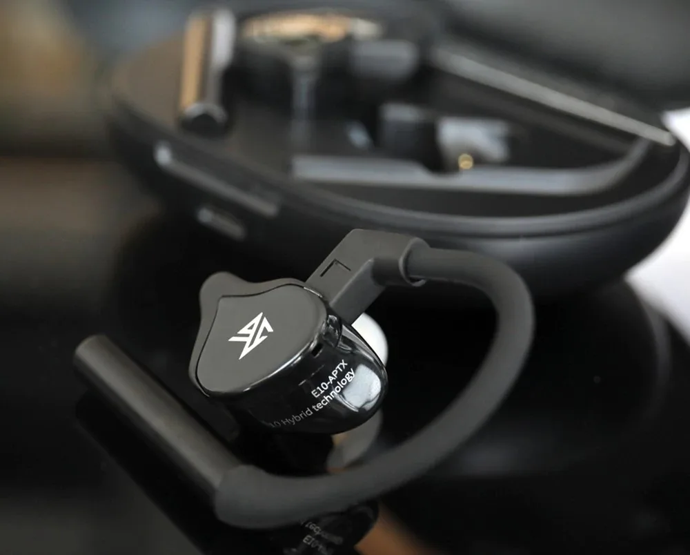 KZ E10 TWS Earphones main