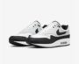 Nike Men's AIR MAX