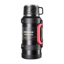 Xmund 1.7L: Το ατσάλινο «τανκ» που θα κρατήσει το ρόφημά σας στην ιδανική θερμοκρασία για ώρες