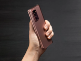 Το Samsung Galaxy Z Fold 2 κάνει την εμφάνιση του σε ένα Review Video που αποκαλύπτει τα πάντα… Στα Κινέζικα.