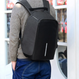 [Gadget Deal] Τσάντα πλάτης με πολλές θήκες και τρεντιάρικο Design με 13.99€