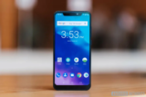 To ZTE Axon 9 Pro, είναι αδιάβροχο, έχει μπαταρία 4000mAh και Snapdragon 845 και κοστίζει 650€