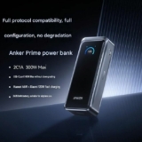 Anker Prime 300W: Ένας «πυρηνικός αντιδραστήρας» τσέπης για να φορτίζεις το laptop σου με 140W στην παραλία