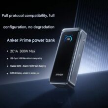 Anker Prime 300W: Ένας «πυρηνικός αντιδραστήρας» τσέπης για να φορτίζεις το laptop σου με 140W στην παραλία